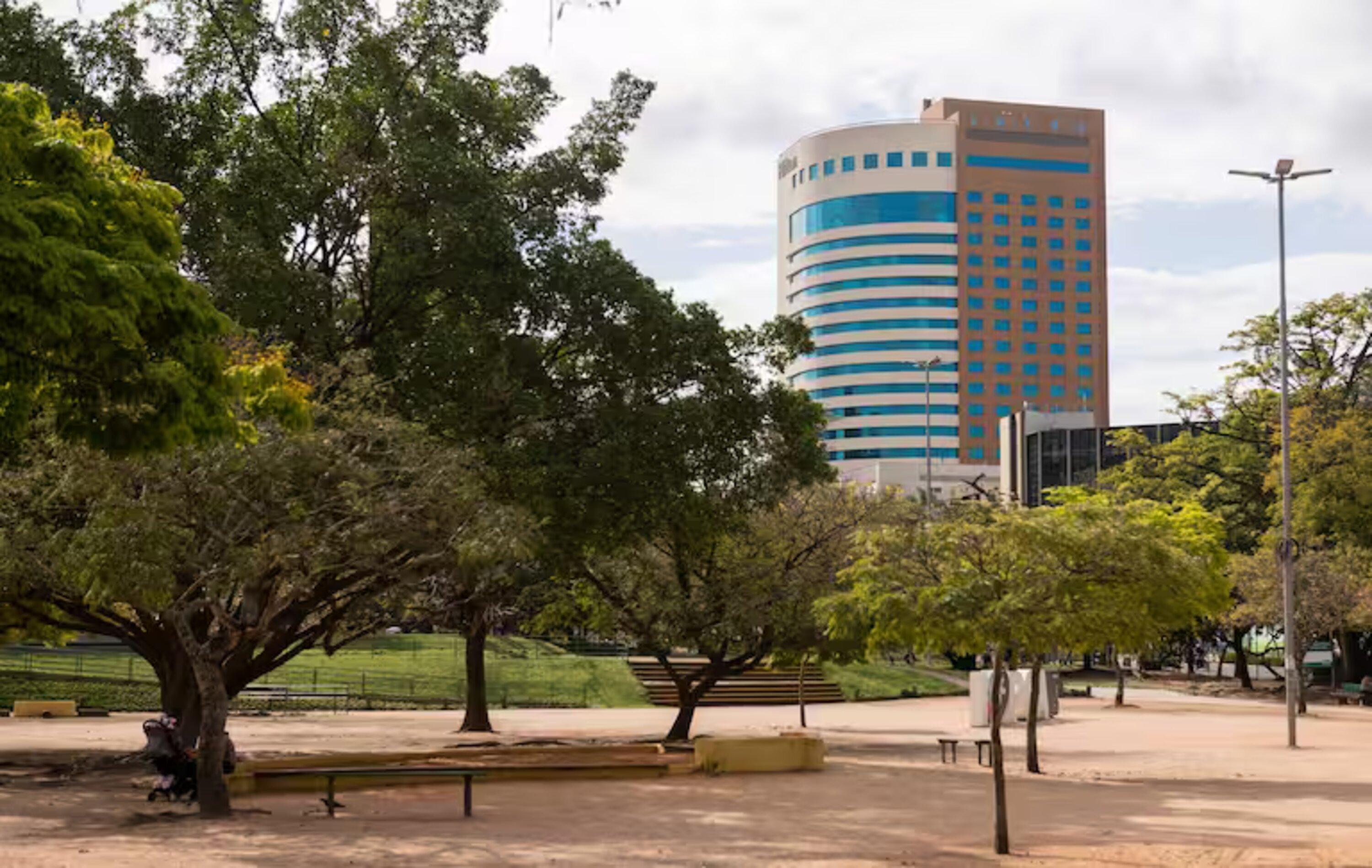 Hilton Porto Alegre, Brazil Hotel Bagian luar foto